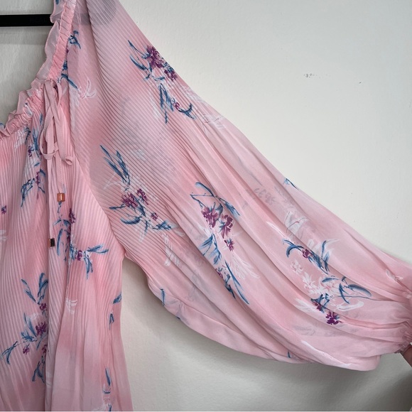 Lane Bryant Pink Off-Shoulder Floral Blouse - Picture 4 of 7